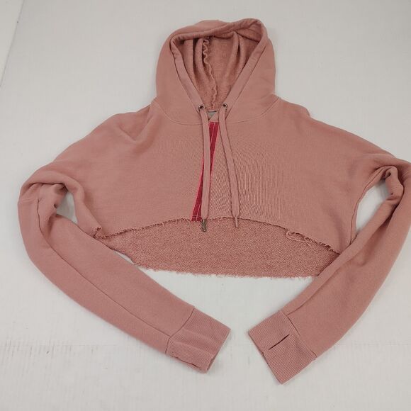 Splendid Womens Cropped Hoodie FUZZY Pink Long Sleeve Thumbholes Raw Hem Small - Picture 1 of 11